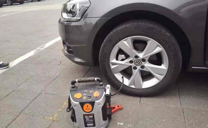 姚安汽车搭电案例